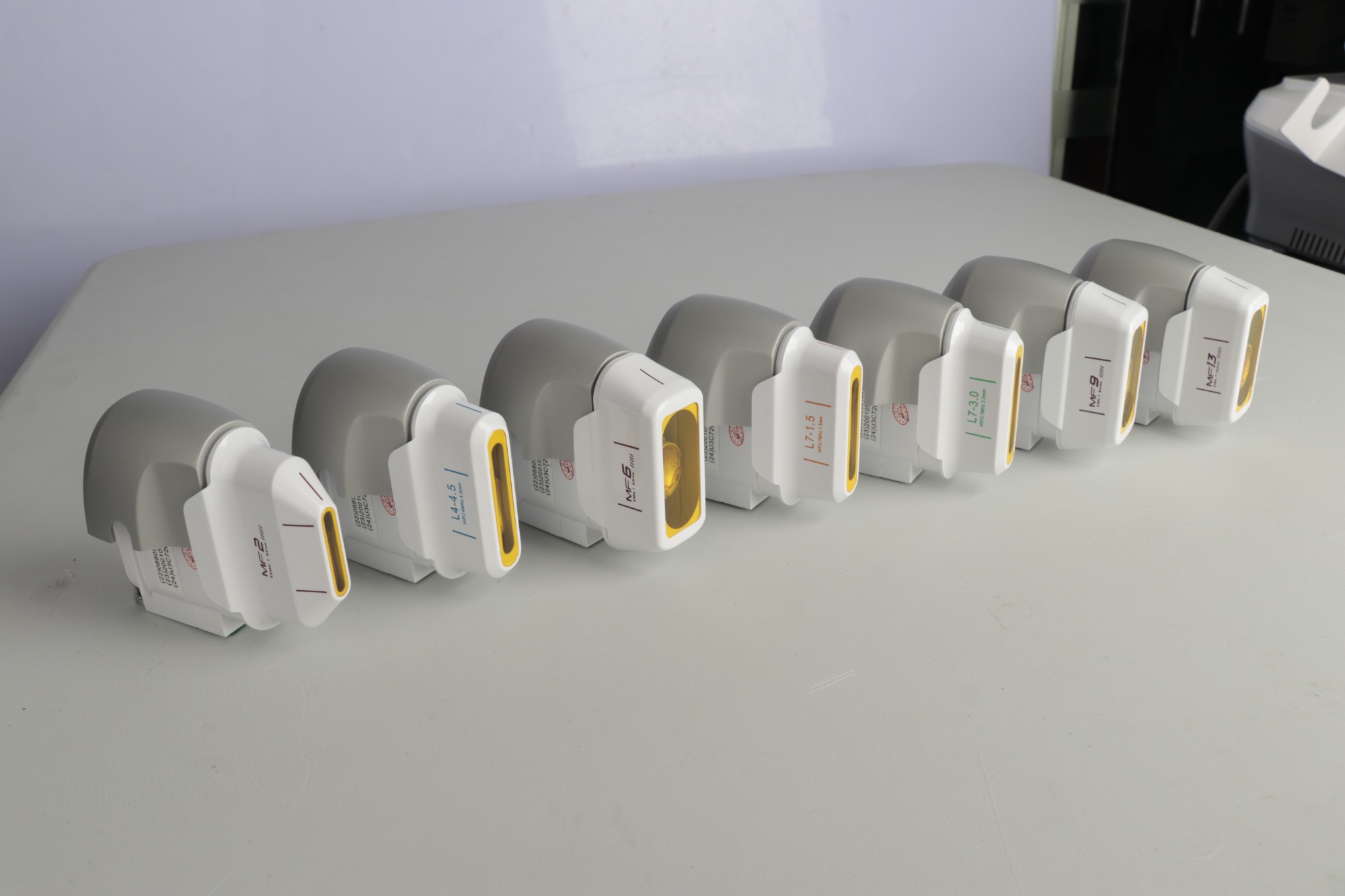 Máquina de rejuvenescimento da pele rf de levantamento facial Flx 2 em 1 de 2024 para aperto da pele