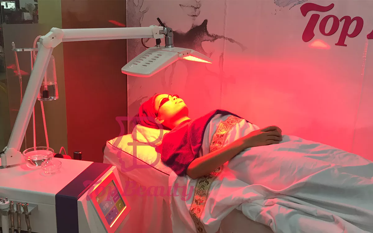 Imagem do tratamento com LEDs de diferentes cores